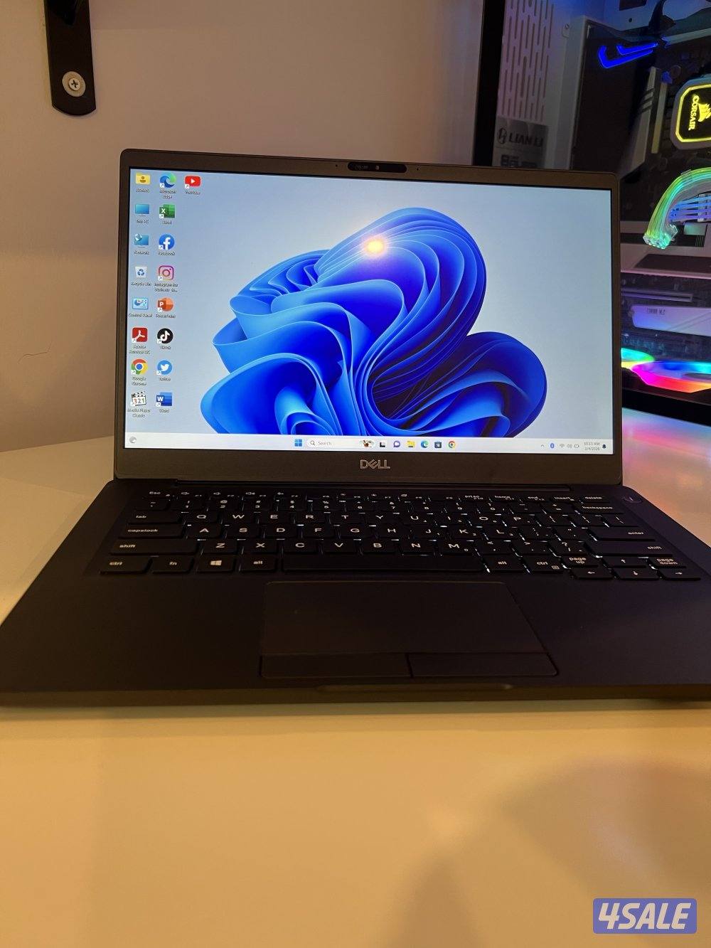 للبيع ديل 7300 شاشة لمس3