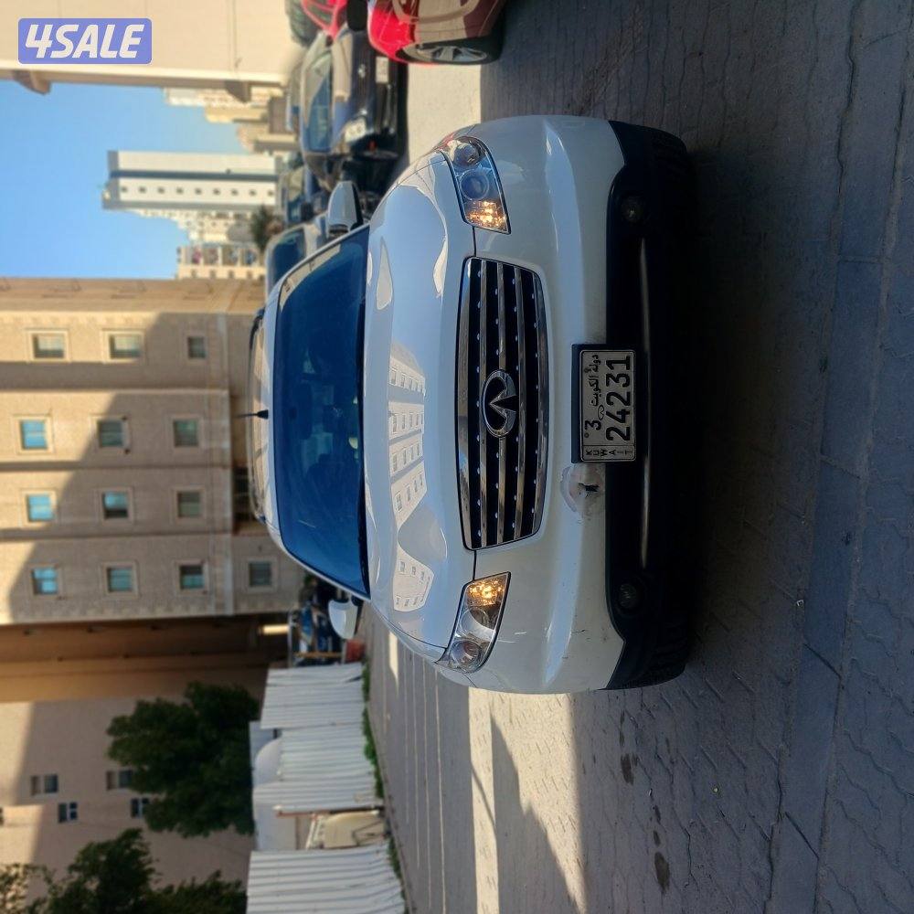 للبيع انفنتي Fx35 ماشي 147 صبغ الوكاله  بحاله ممتازه شرط الفحص بالكامل5