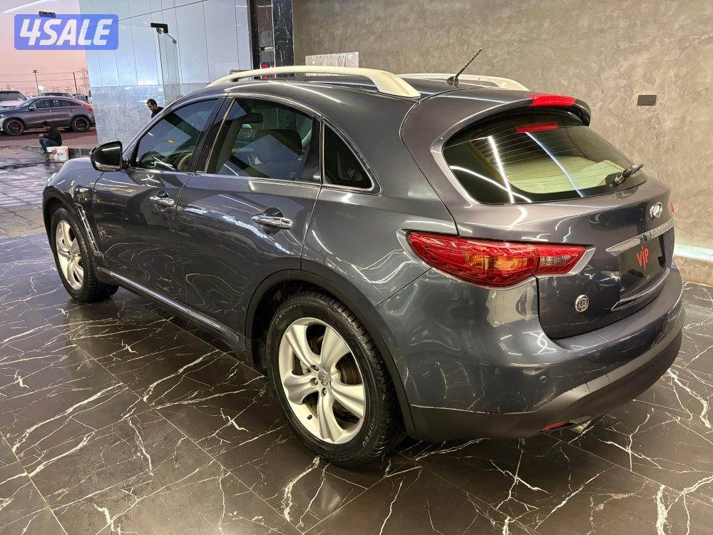 انفينيتي FX 355