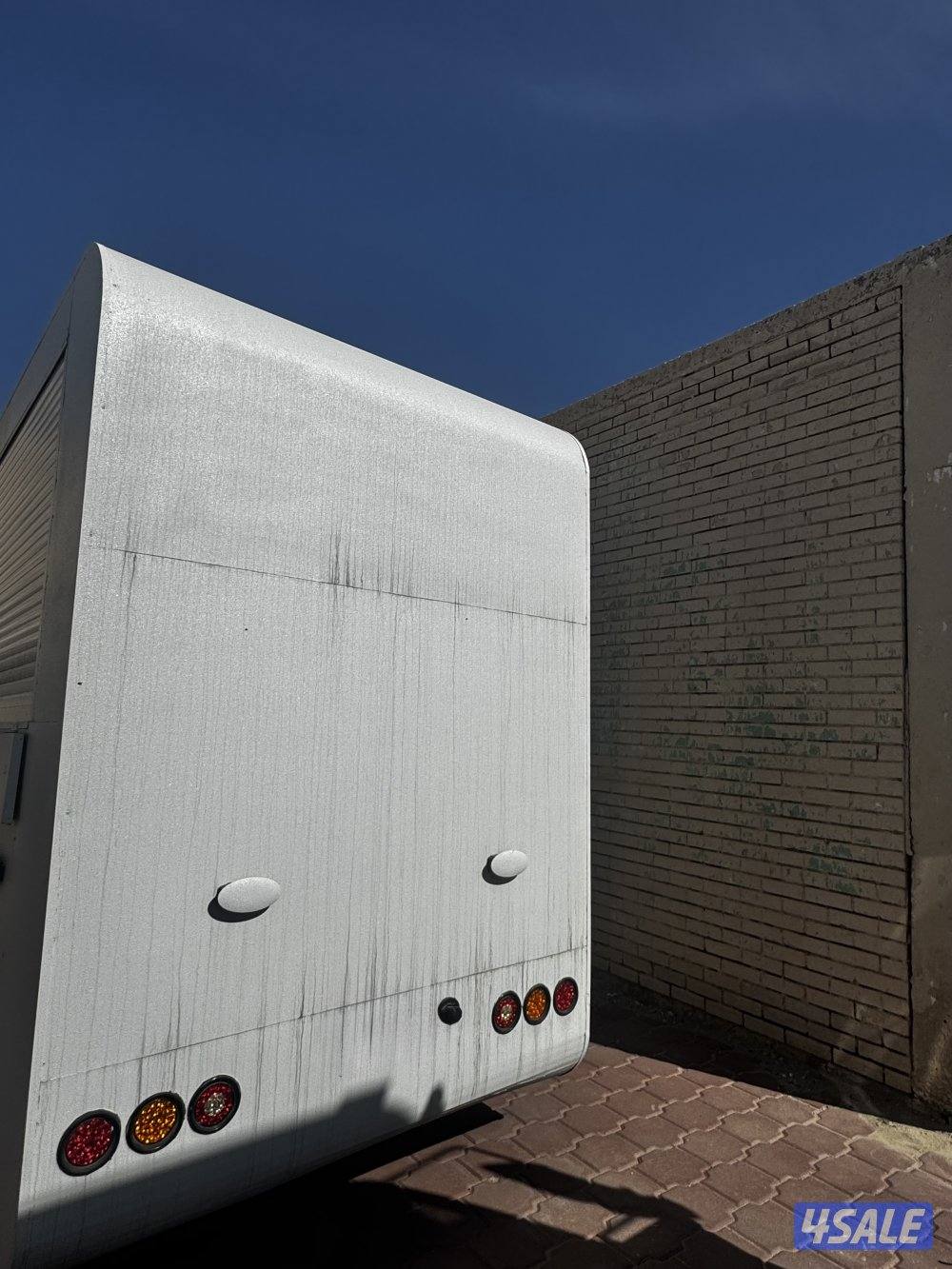 فود ترك او موتر هوم .. خشب مقاوم وعليها حماية رش قودزيلا ..صبغه جديده2