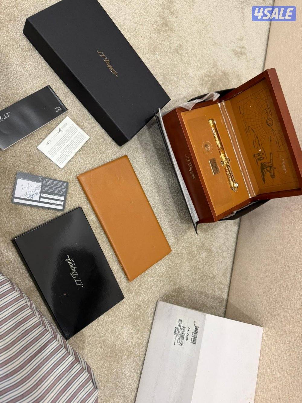 للبيع قلم ديبون بالعلبه كالجديد معاه جميع اغراضه0