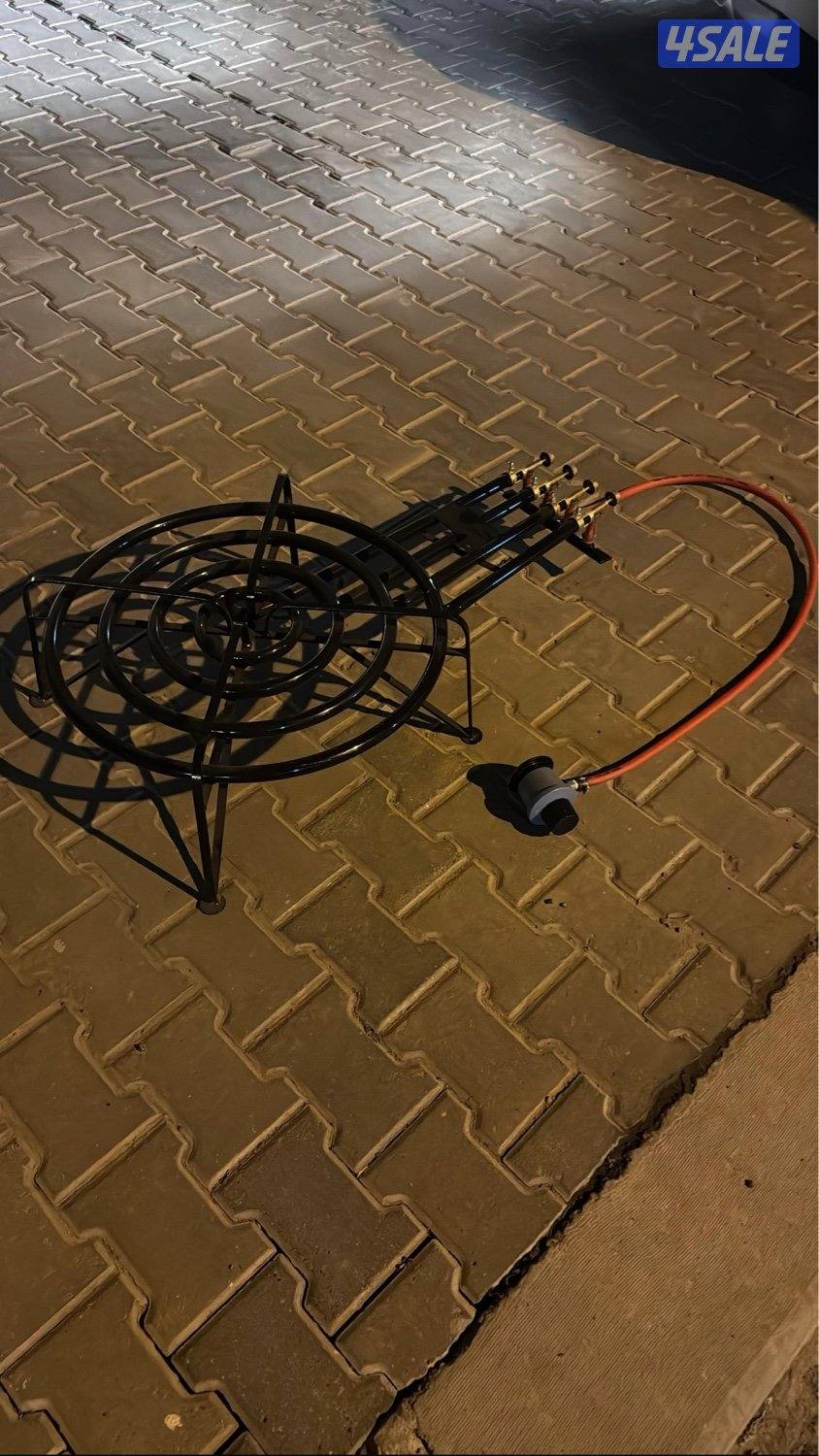 چولة غاز مدورة ٤ عيون من مصنع النحاس + رأس الغاز و هوز الماني0