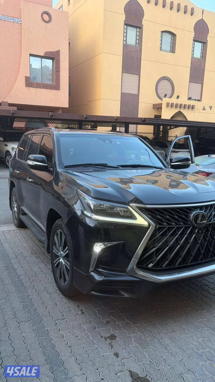 للبيع لكزس Kx5700