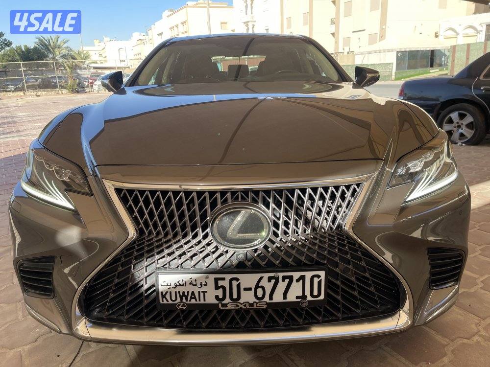 لكزس LS500 موديل 2018 عداد 50 صبغ الوكاله سيرفس منتظم0