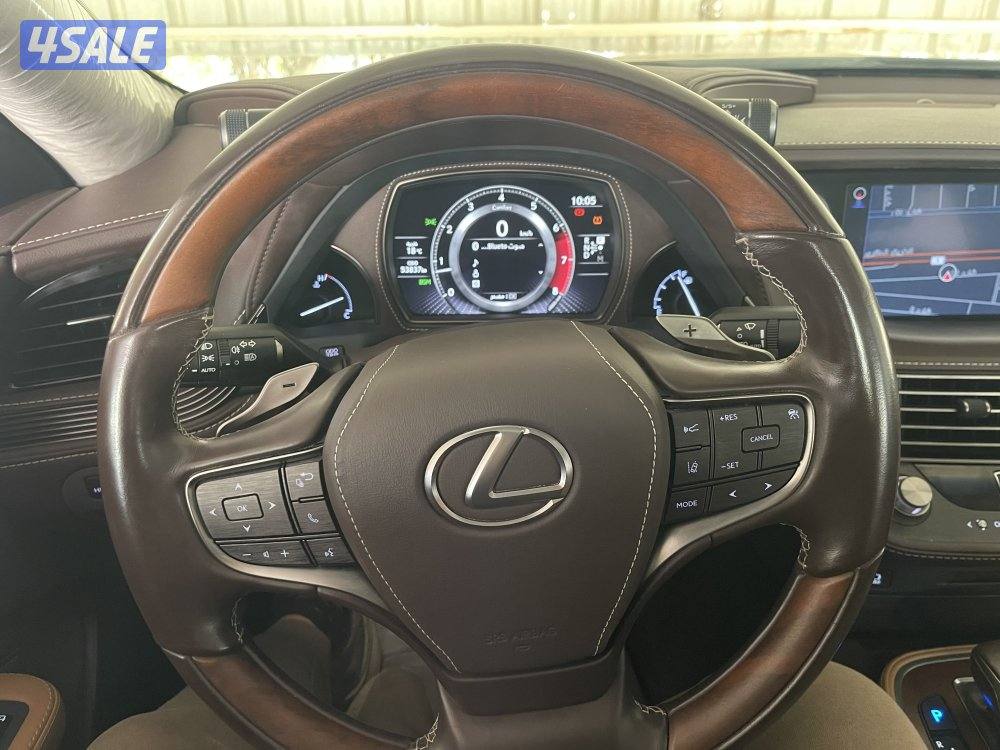 لكزس LS500 موديل 2018 عداد 50 صبغ الوكاله سيرفس منتظم12