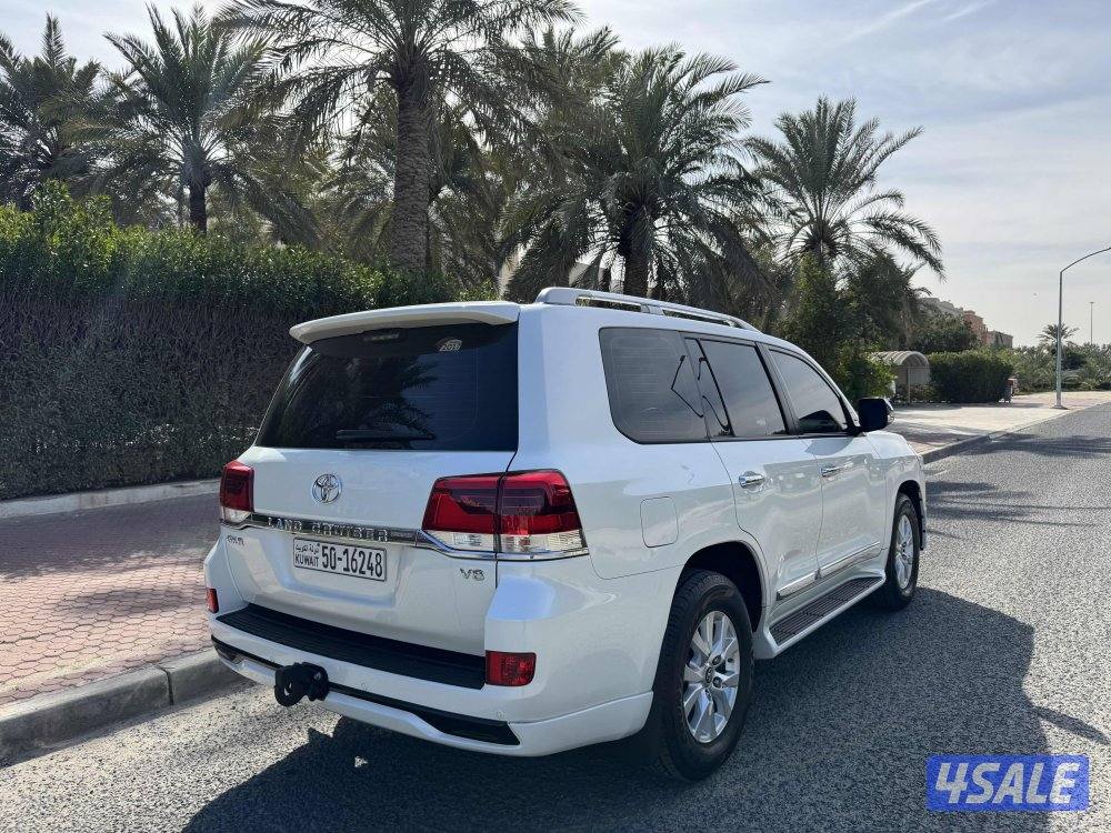 لاند كروزر GXR 20172