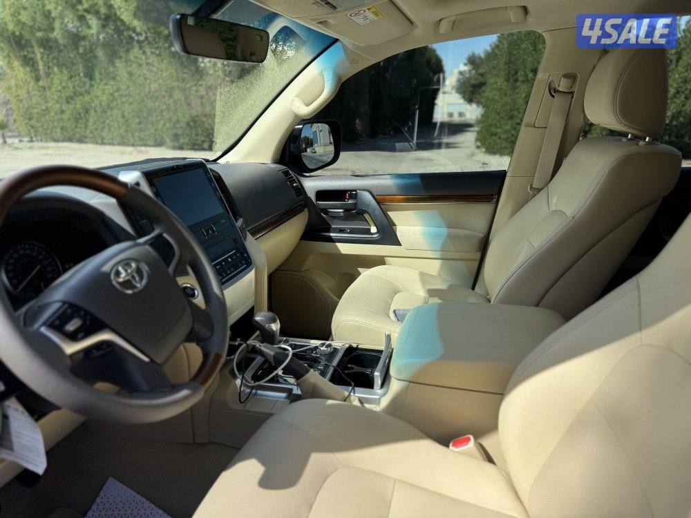 لاند كروزر GXR 20175