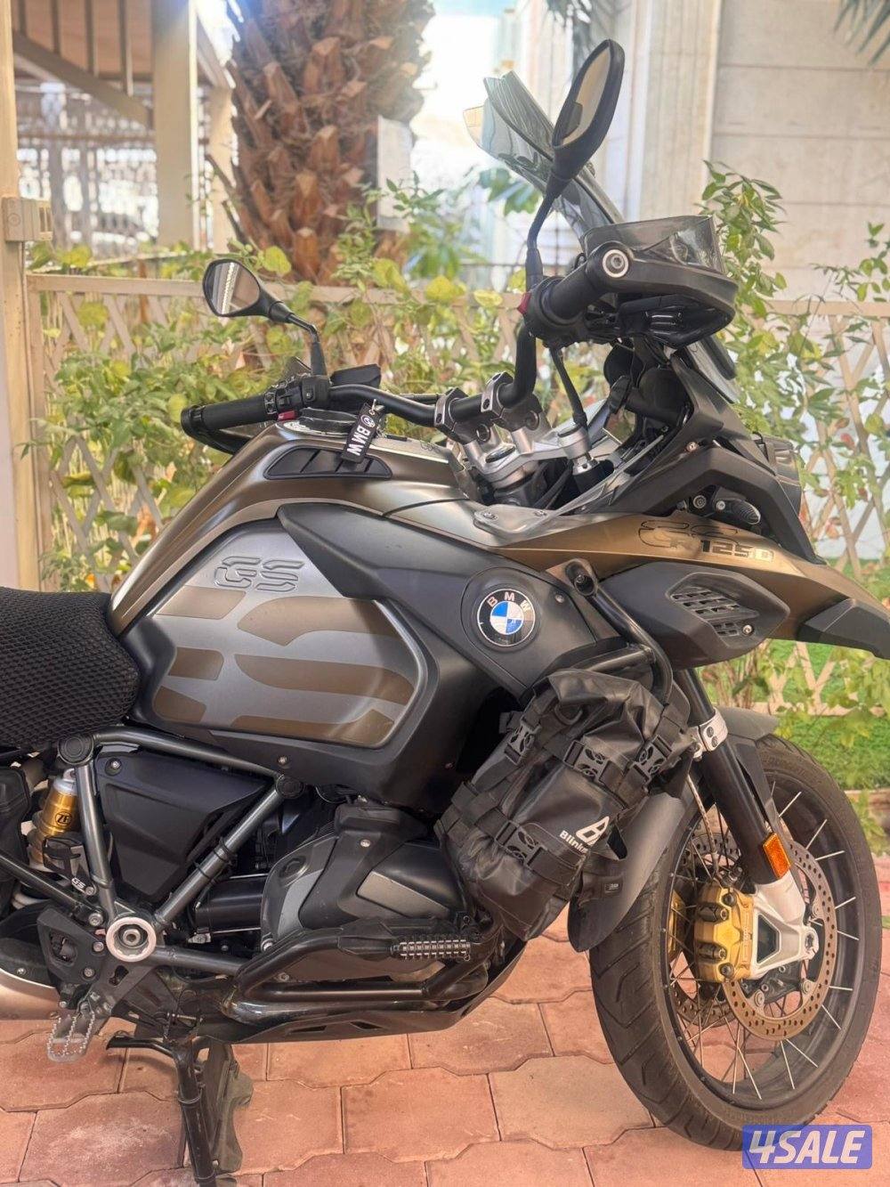 للبيع سيكل بي ام دبليو 1250 gs adventure لون مميز واستعمال نظيف2