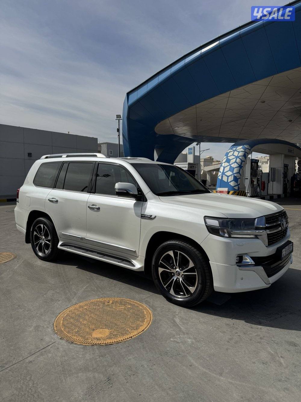 لاند كروزر قراند تورينق3