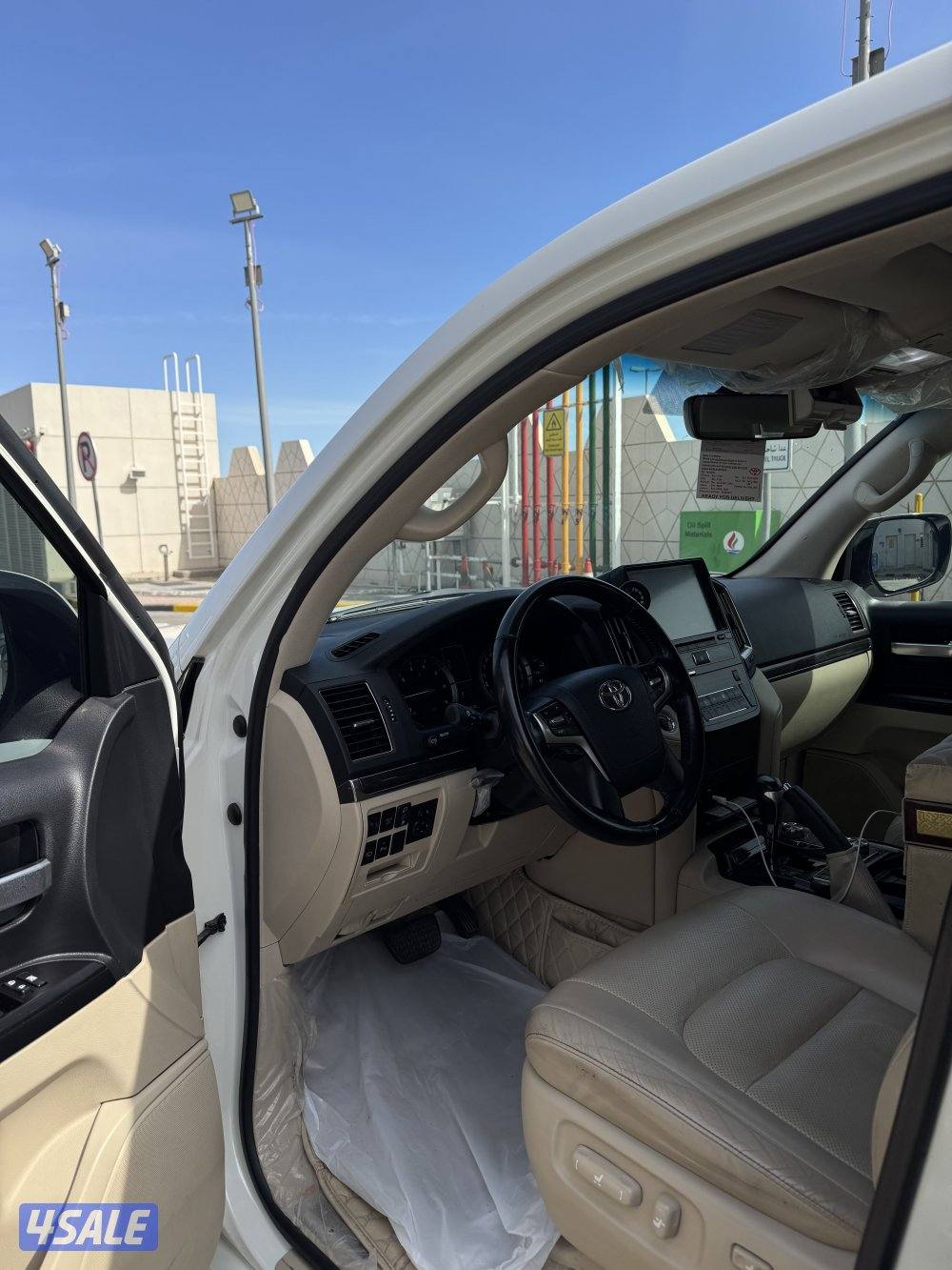 لاند كروزر قراند تورينق4