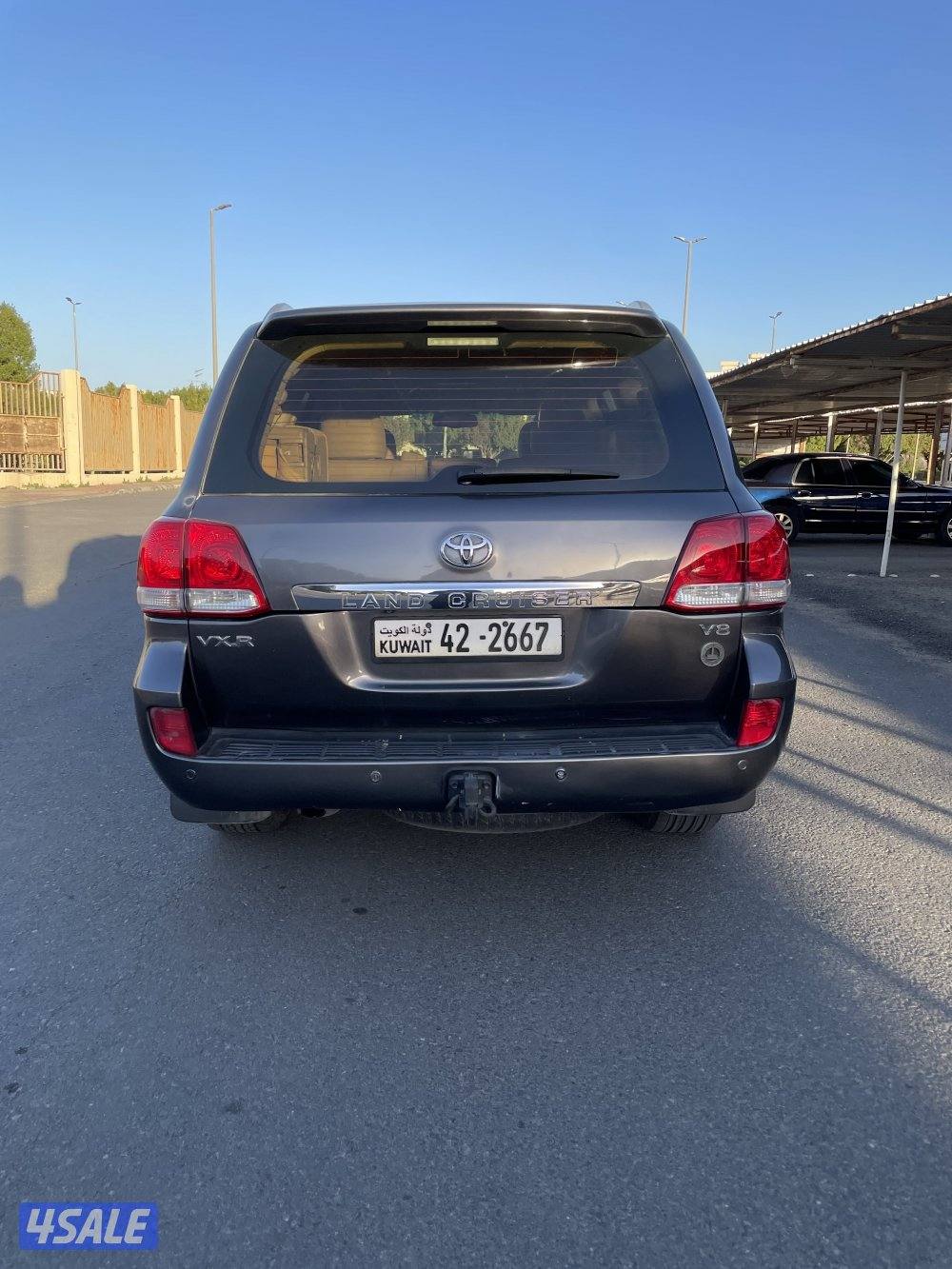 لاند كروزر وارد الساير 2009 VXR شرط الفحص6