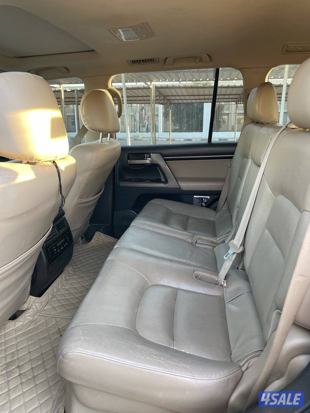 لاند كروزر وارد الساير 2009 VXR شرط الفحص7