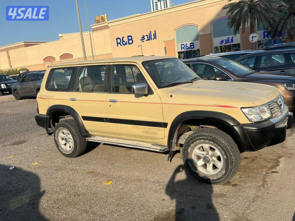 باترول سفاري 2001
اوتوماتيك
مالك ثاني
الموتر بحالة جيده ، موجود الفحص3