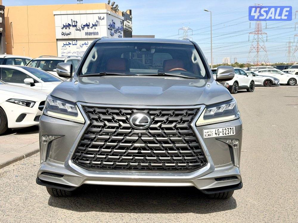 لكزس LX 570 الساير الدرجة الاولى 20172