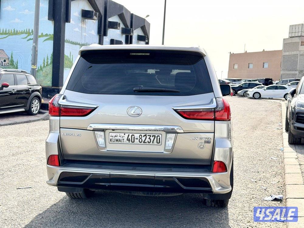 لكزس LX 570 الساير الدرجة الاولى 20174