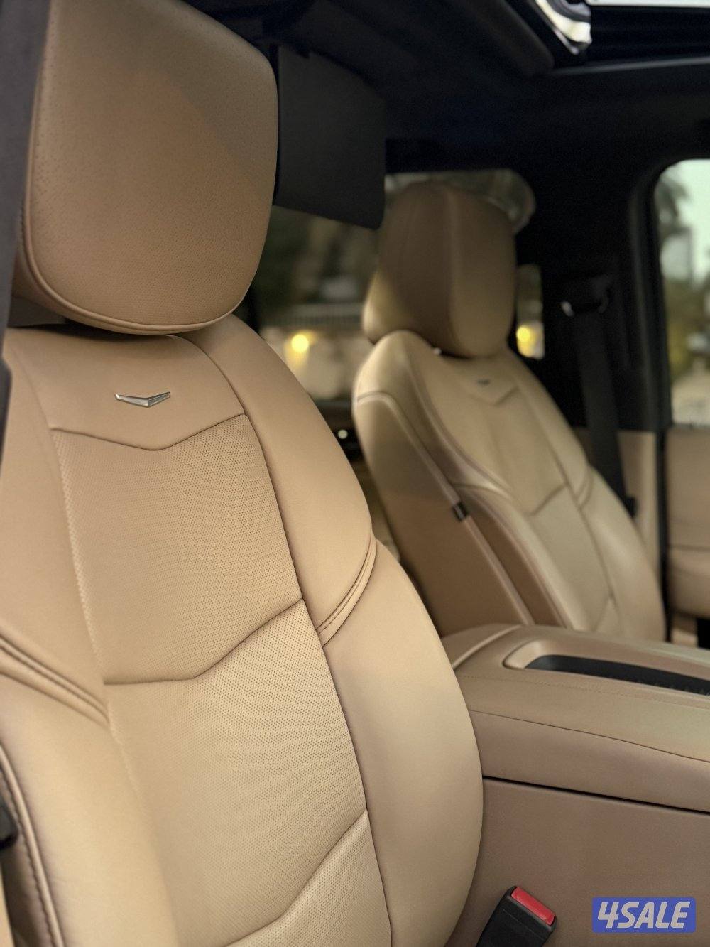 🔺كاديلاك إسكاليد بلاتينيوم 2018 الدرجه الاولي🔺11