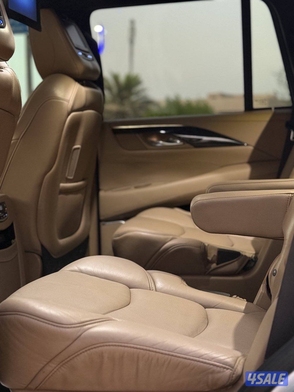 🔺كاديلاك إسكاليد بلاتينيوم 2018 الدرجه الاولي🔺15