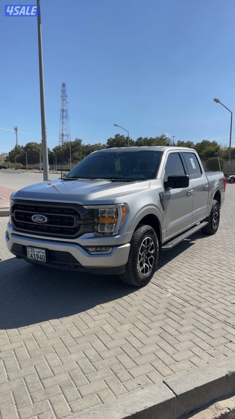 للبيع وانيت FX4 صبغ الوكالة المالك الأول3