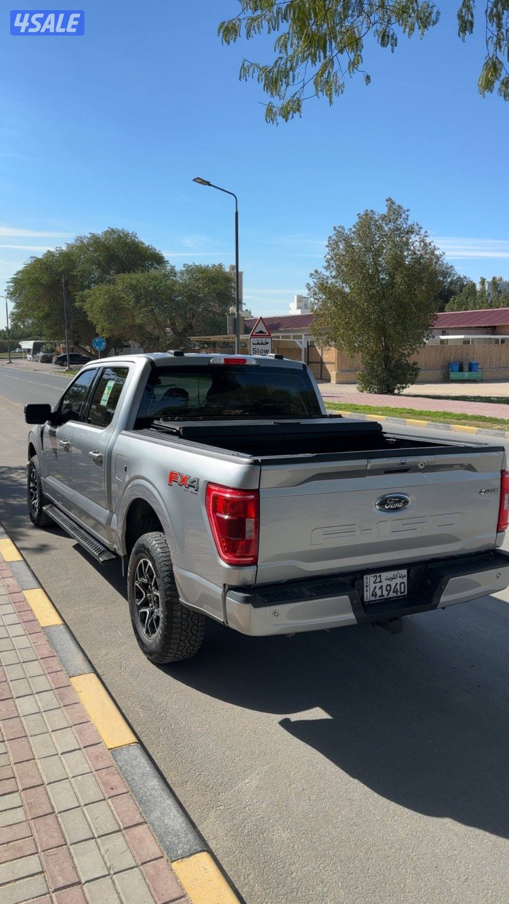 للبيع وانيت FX4 صبغ الوكالة المالك الأول8