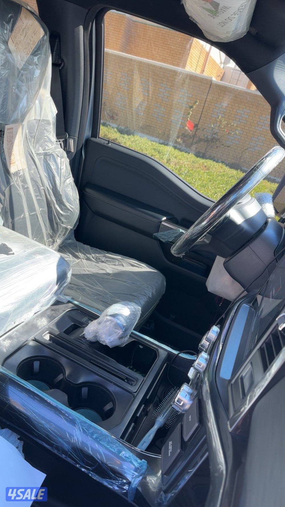 للبيع وانيت FX4 صبغ الوكالة المالك الأول11