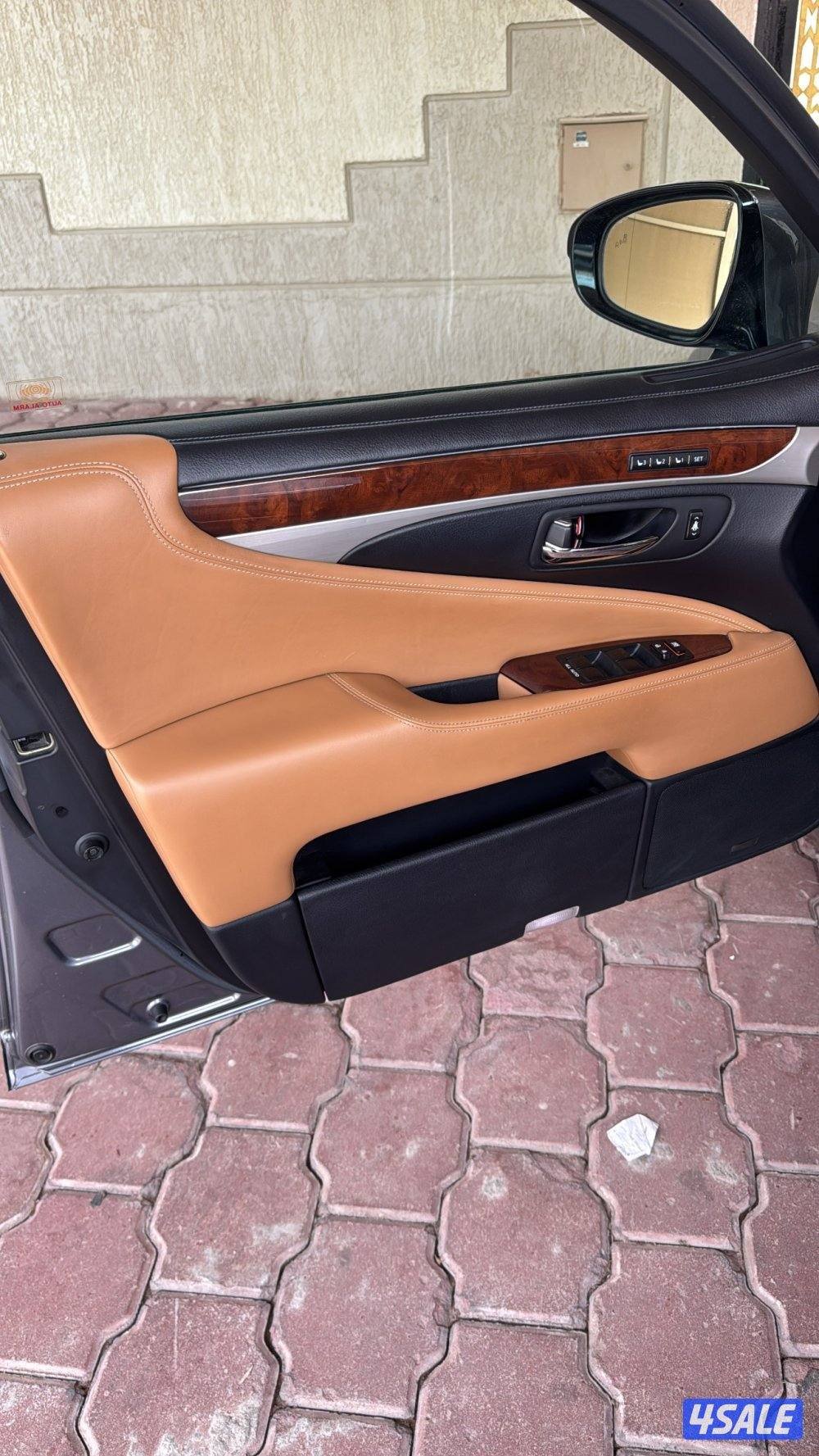 للبيع لكزس LS460vip بحالة الوكاله8