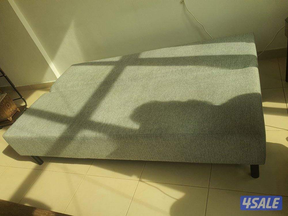 اريكة مريحة جدا ونظيفة جدا تتحول لسرير0