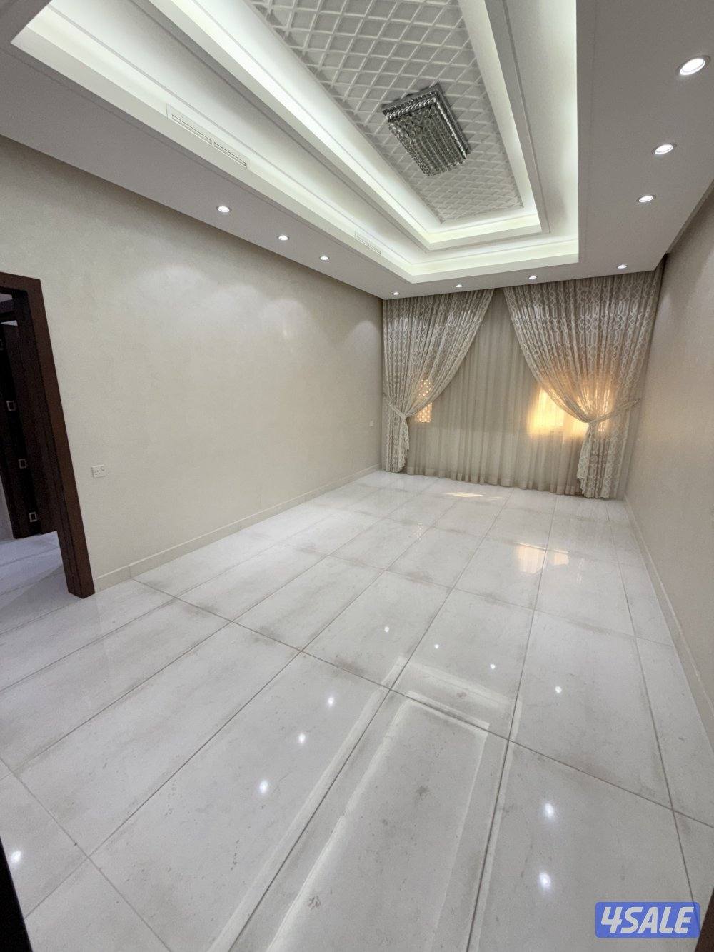 Top quality 3 bedrooms apartment in Abu fatira0