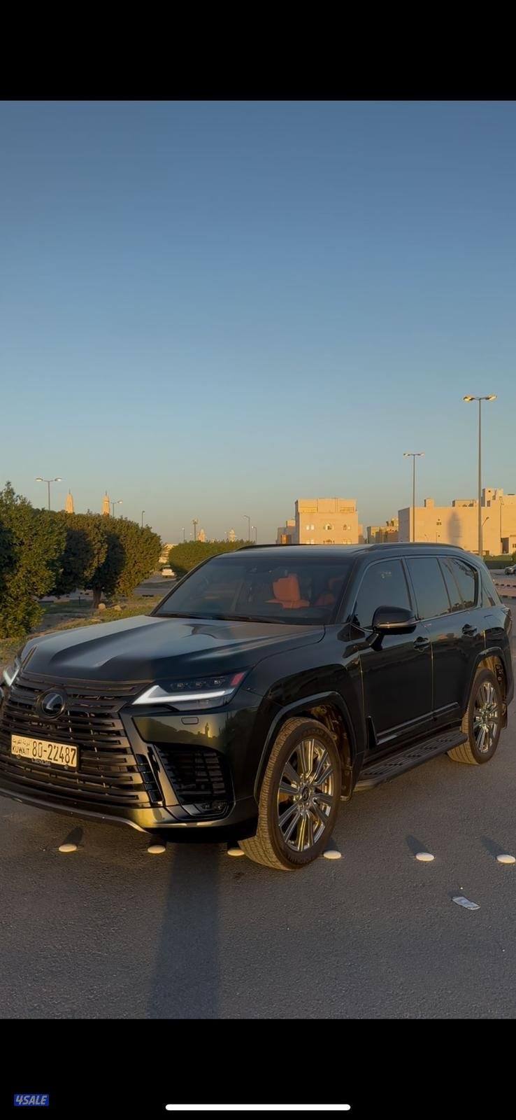 لكزس LX600 الساير VIP 2024 بحاله الوكاله عداد 47 الف0