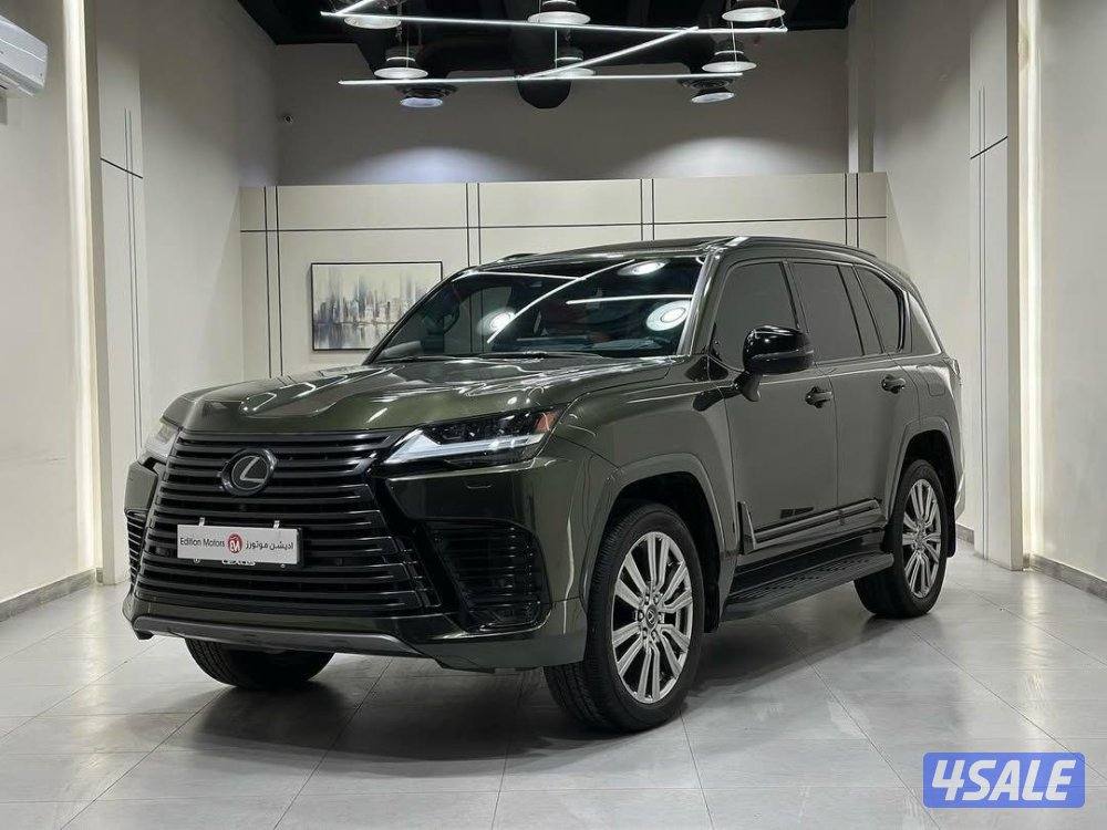 لكزس LX600 الساير VIP 2024 بحاله الوكاله عداد 47 الف4