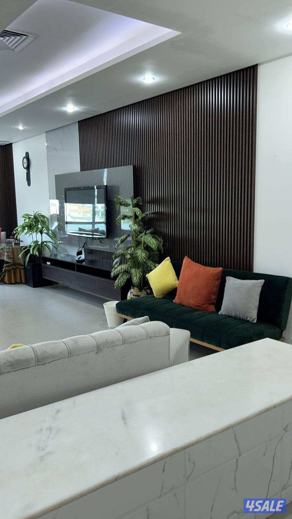 شاليه للايجار في الخيران على البحر مباشرة4