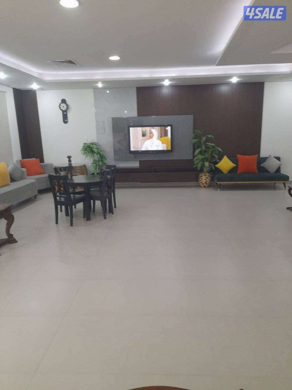 شاليه للايجار في الخيران على البحر مباشرة11