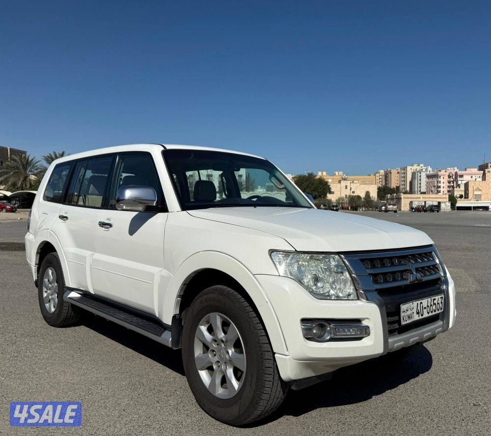 بحالة ممتازة جدا جيب ميتسوبيشي باجيرو 2017 ماشي 134 الف شرط الفحص1