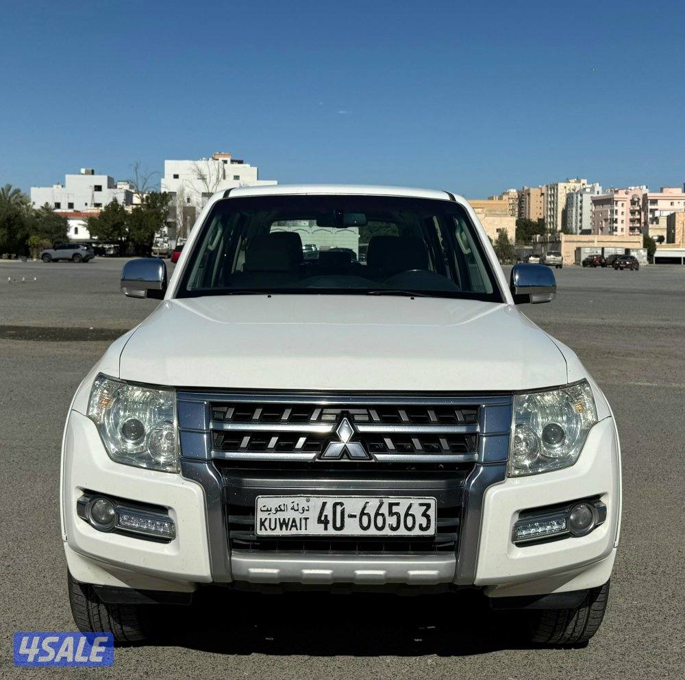 بحالة ممتازة جدا جيب ميتسوبيشي باجيرو 2017 ماشي 134 الف شرط الفحص5
