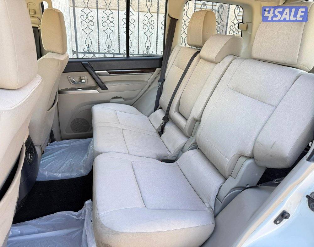 بحالة ممتازة جدا جيب ميتسوبيشي باجيرو 2017 ماشي 134 الف شرط الفحص8