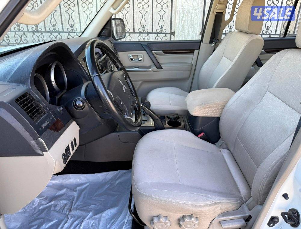 بحالة ممتازة جدا جيب ميتسوبيشي باجيرو 2017 ماشي 134 الف شرط الفحص10