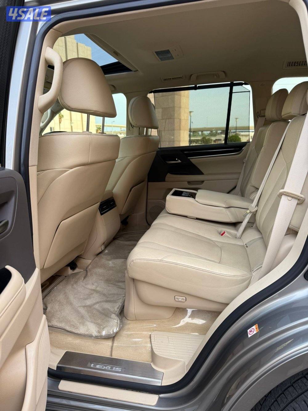 لكزس LX570 الساير درجه ثانيه بحاله الوكاله عداد 174 الف7