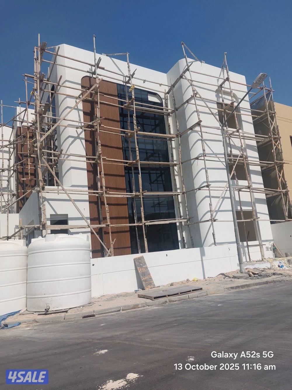 all kind of aluminium glass and rolling shutter new and maintenance5