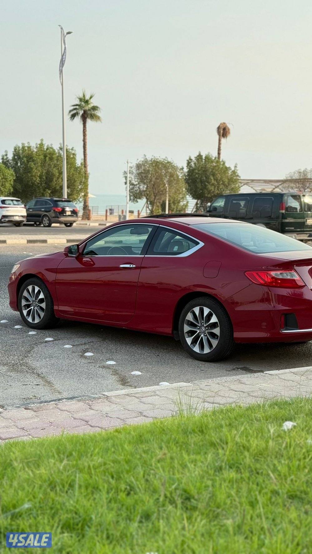 هوندا اكورد موديل 2014 / بحاله ممتازه4