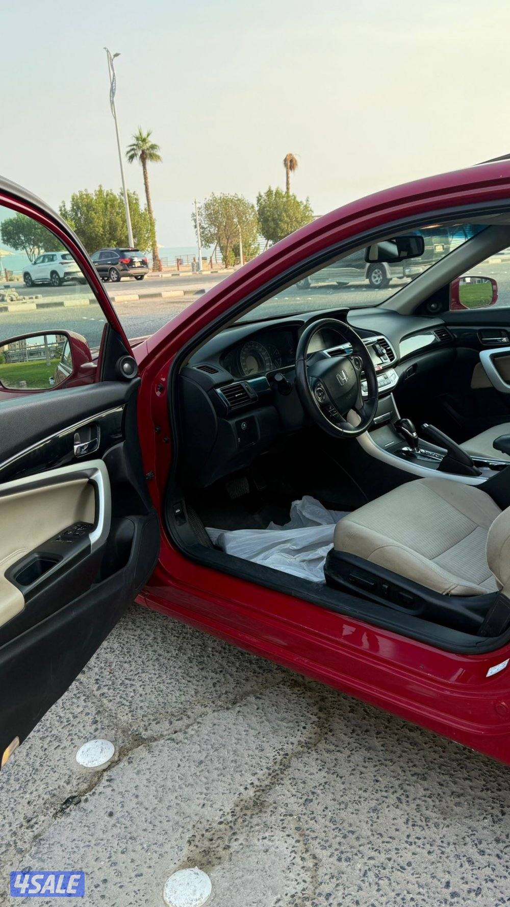 هوندا اكورد موديل 2014 / بحاله ممتازه6