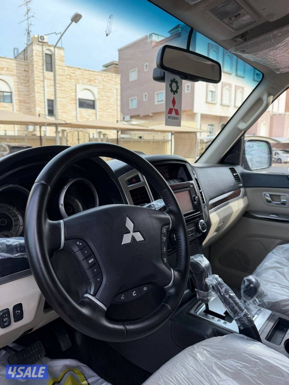 باجيرو الملا موديل 2020 مكينه كبيره 3800 سلفر داخل جلد ماشي 601