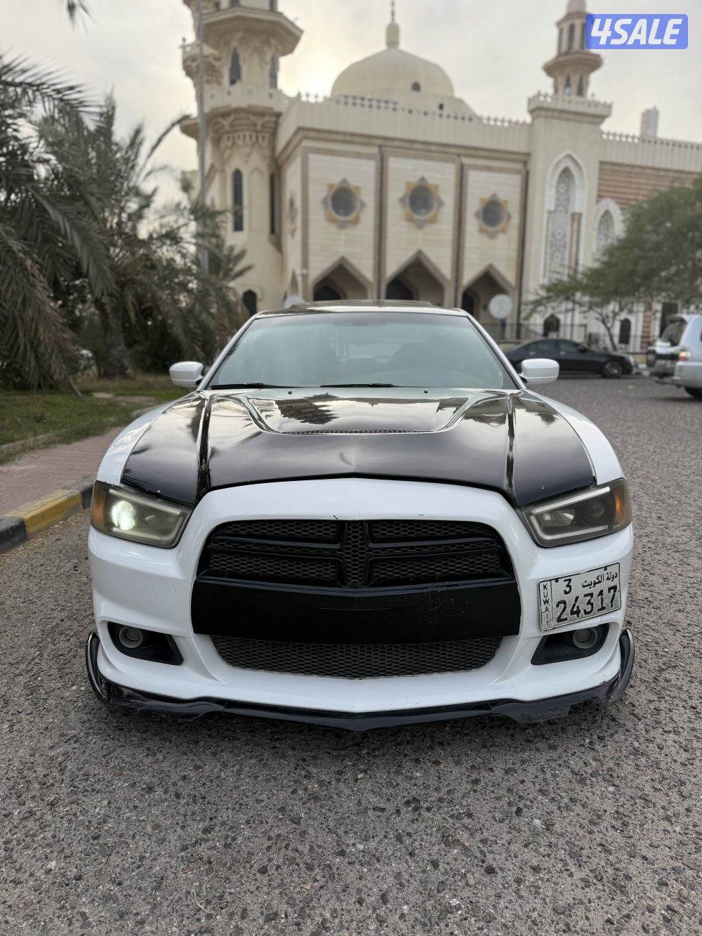 شارجر RT 8 هيمي  مواصفات SRT8 موديل 20127