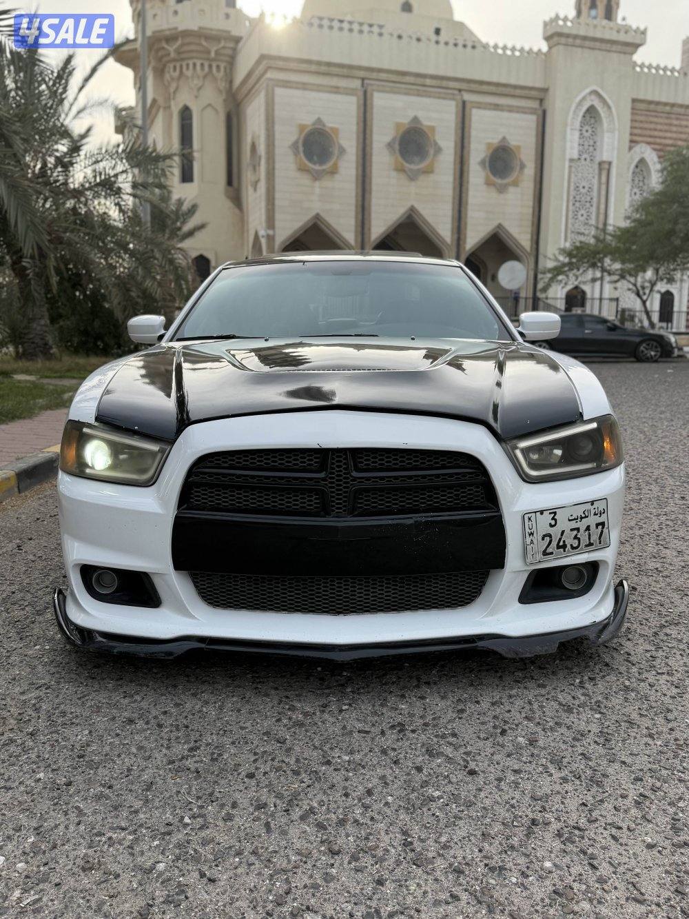 شارجر RT 8 هيمي  مواصفات SRT8 موديل 201213