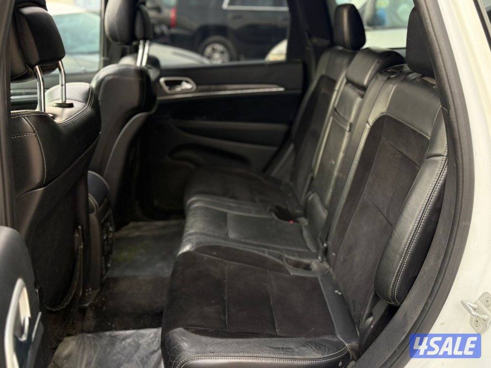 للبيع جراند شروكي 2013 SRT86