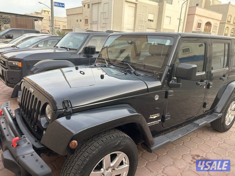 السلام عليكم للبيع رانقلر 2015 صحارا السياره شرط الفحص ماشي 283الف4