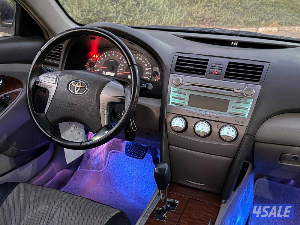 للبيع كامري GLX موديل 201110