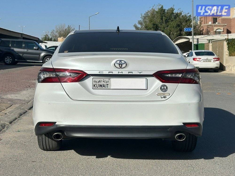 للبيع كامري ليمتيد 20227