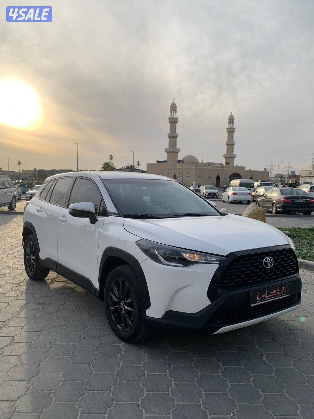 النشاما لبيع وشراء السيارات كرولا كروس0