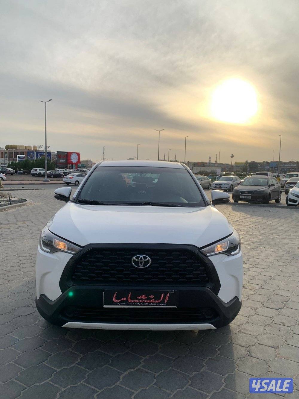 النشاما لبيع وشراء السيارات كرولا كروس1