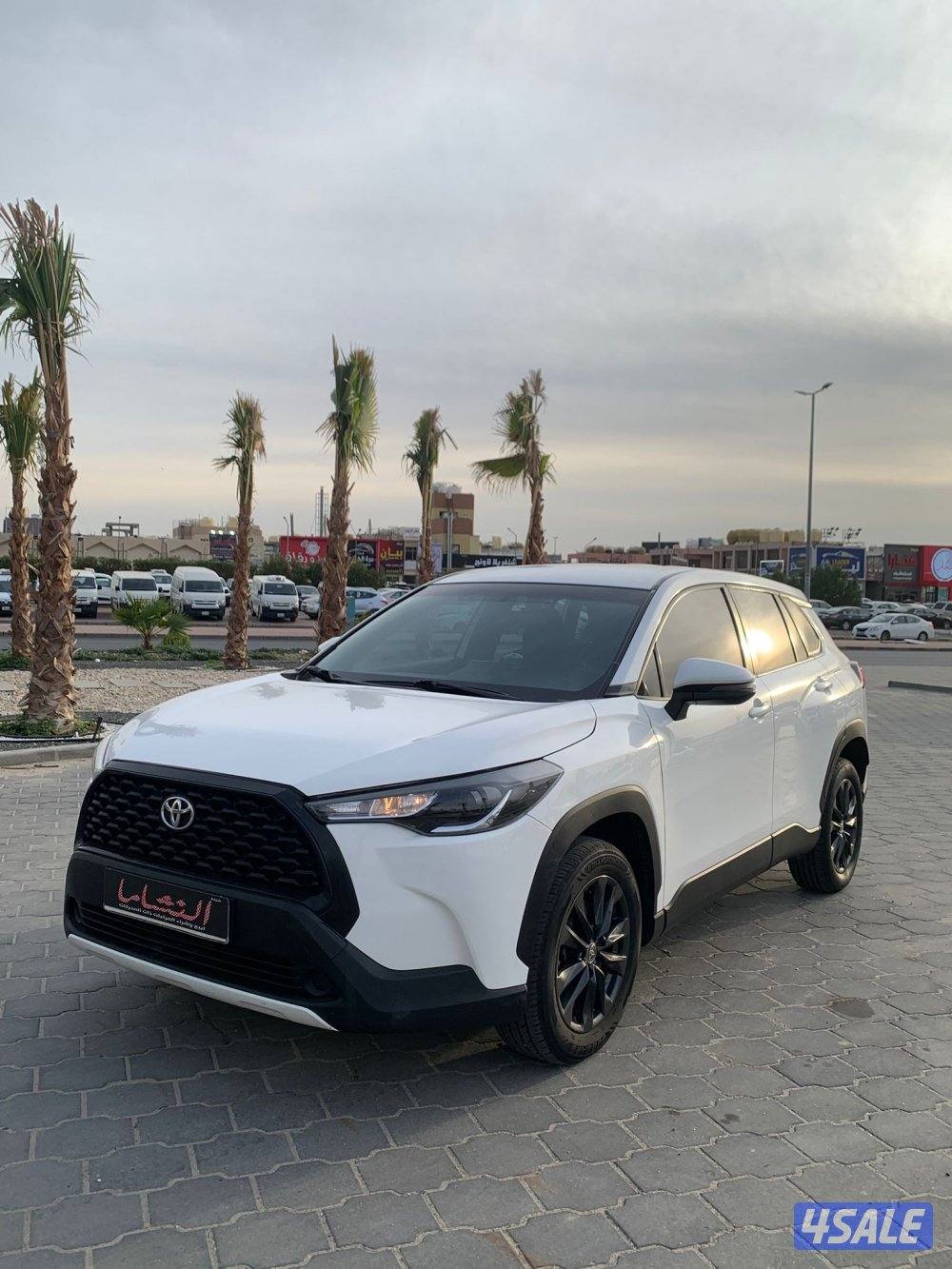 النشاما لبيع وشراء السيارات كرولا كروس4