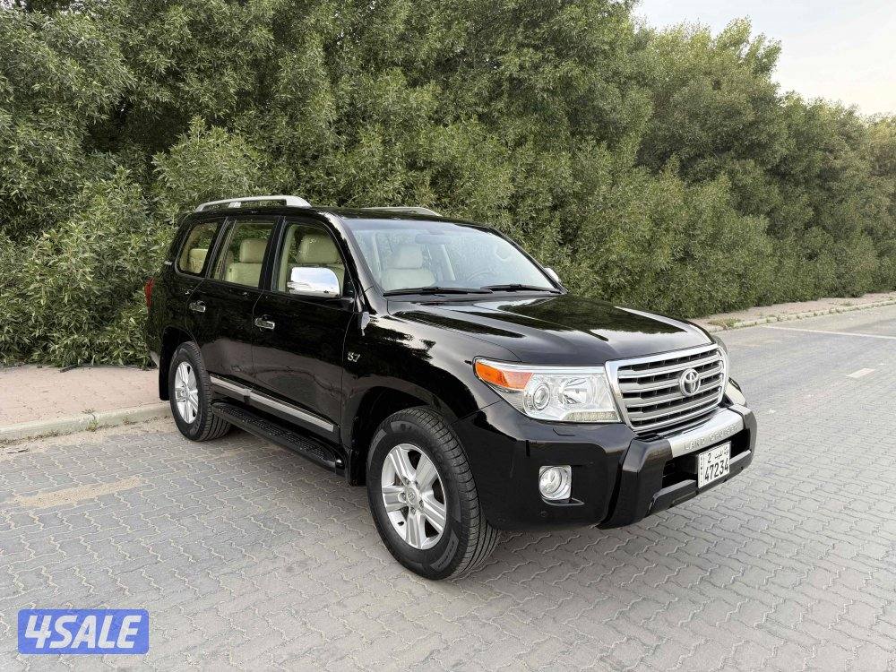 لاند كروزر VXR موديل 2014 صبغ الوكالة0